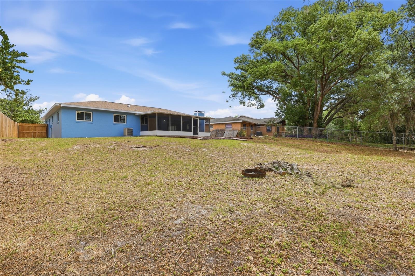 1114 ESTATEWOOD DR, BRANDON, FL, 33510