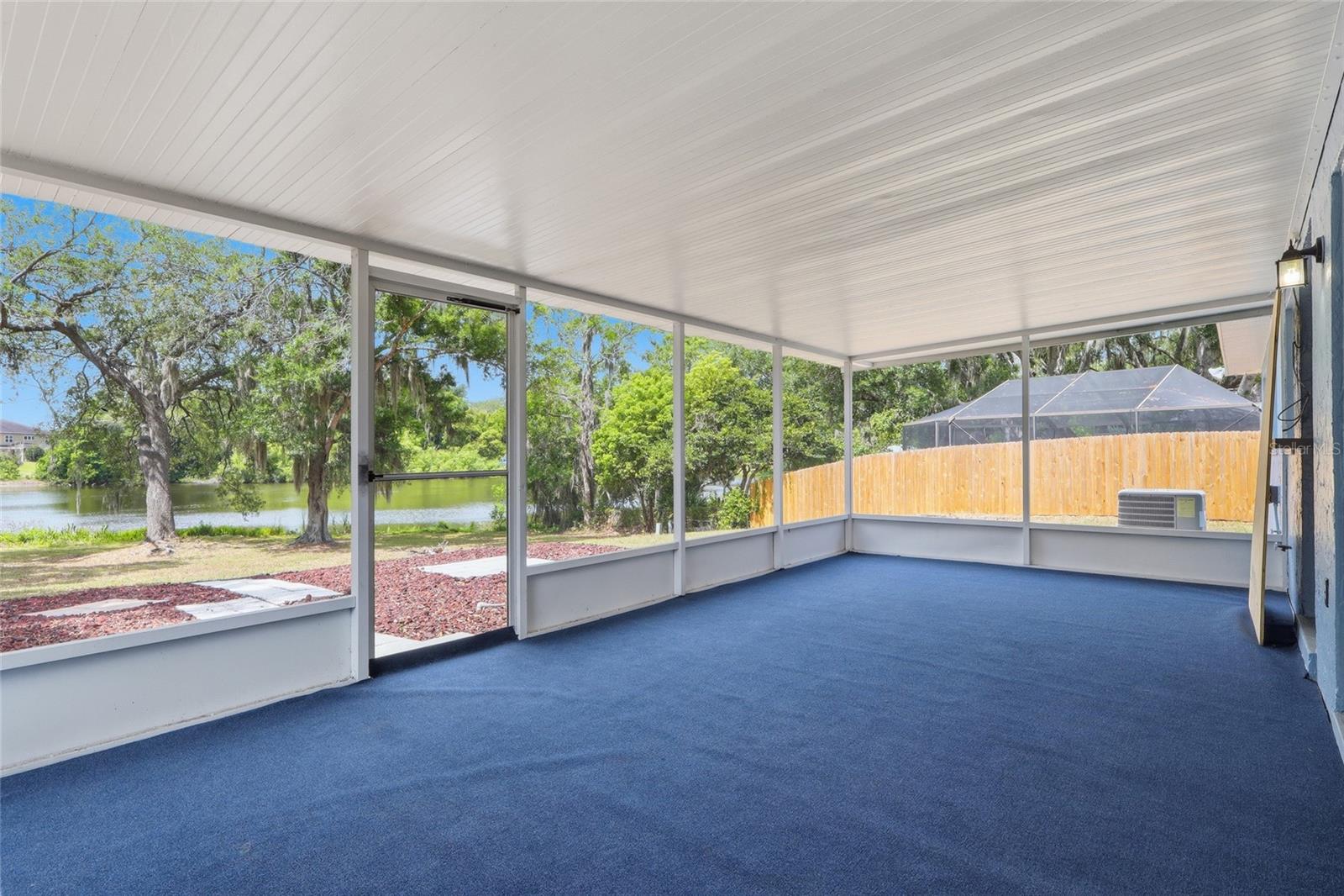 1114 ESTATEWOOD DR, BRANDON, FL, 33510