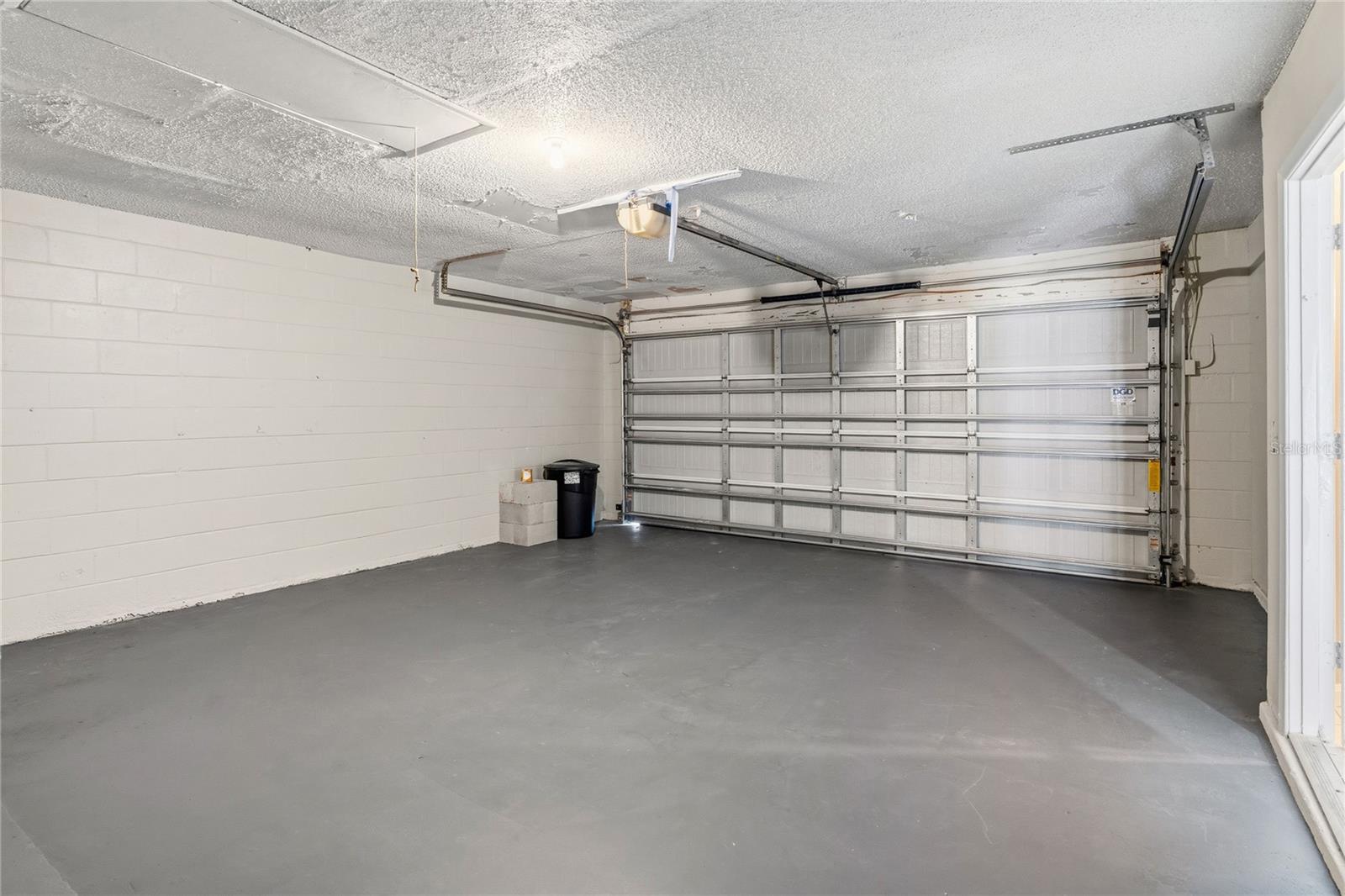 5113 NASHVILLE DR, TAMPA, FL, 33624