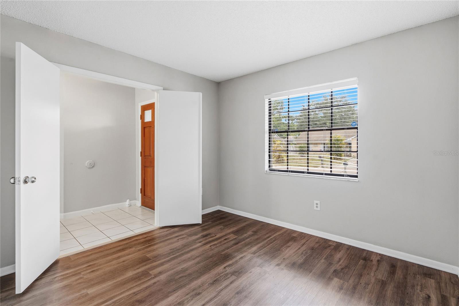 5113 NASHVILLE DR, TAMPA, FL, 33624