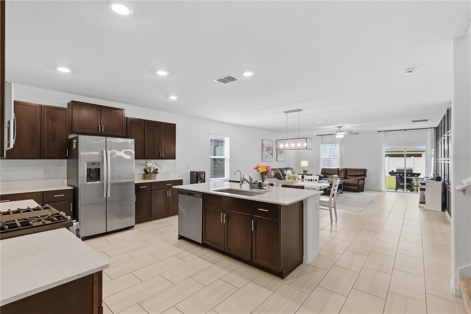 8977 LITTLE BLUESTEM DR, LAND O LAKES, FL, 34637
