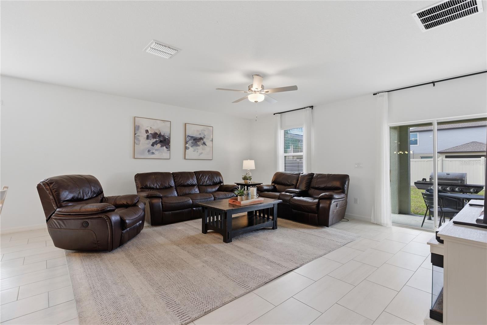 8977 LITTLE BLUESTEM DR, LAND O LAKES, FL, 34637