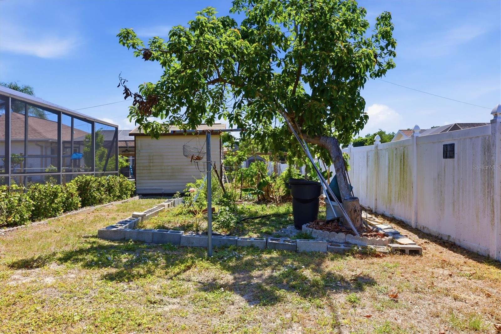 21441 LANDIS AVE, PORT CHARLOTTE, FL, 33954