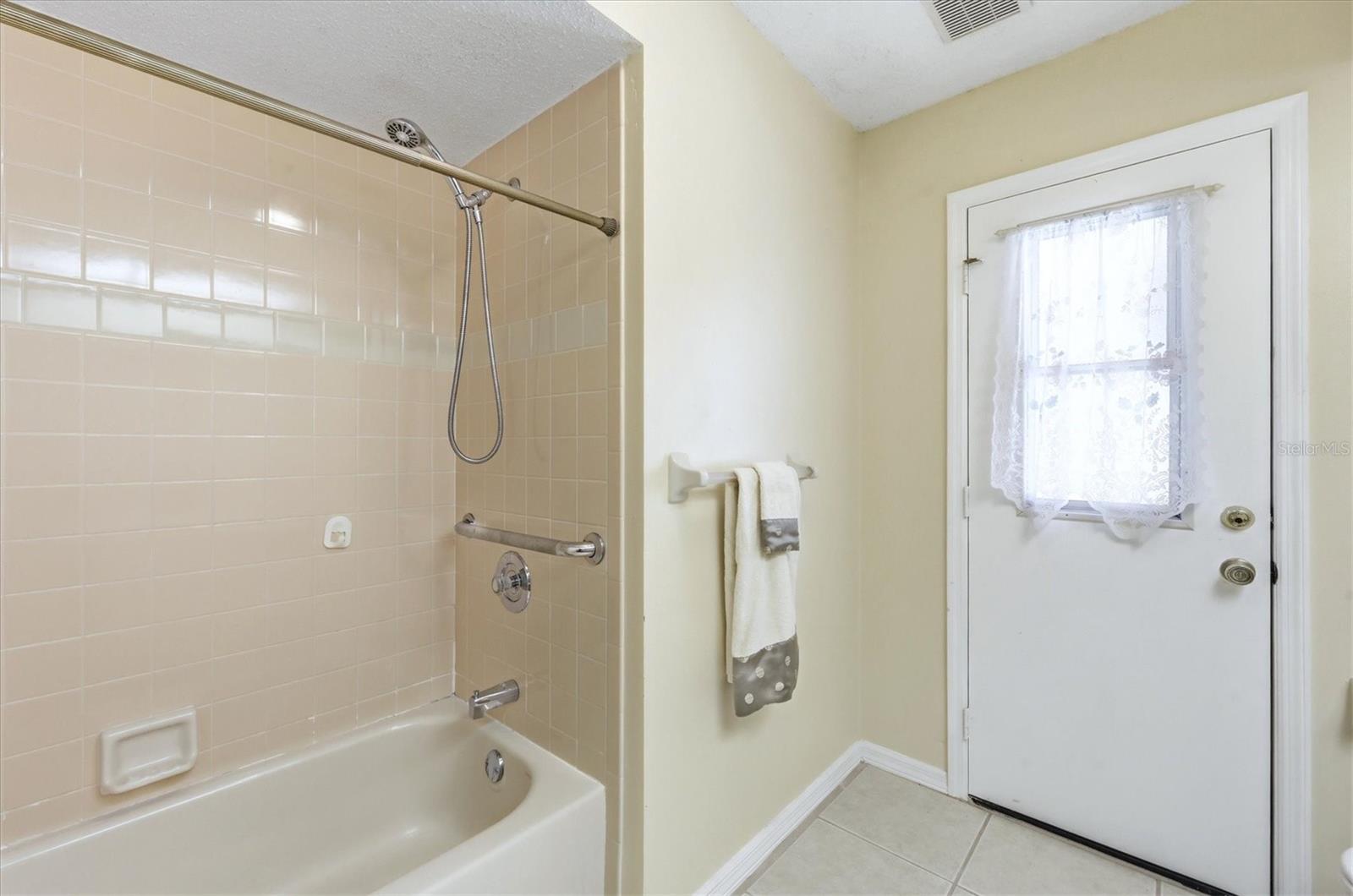 21441 LANDIS AVE, PORT CHARLOTTE, FL, 33954