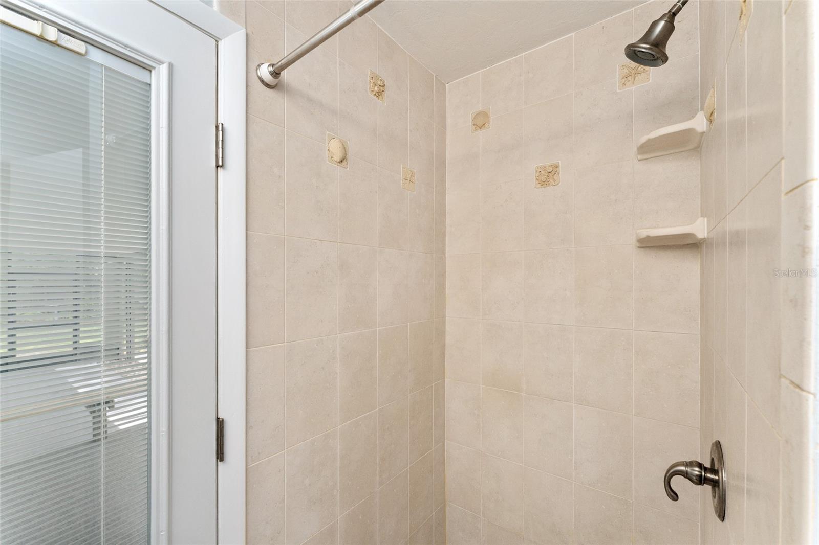 6103 NW 52ND TER, GAINESVILLE, FL, 32653