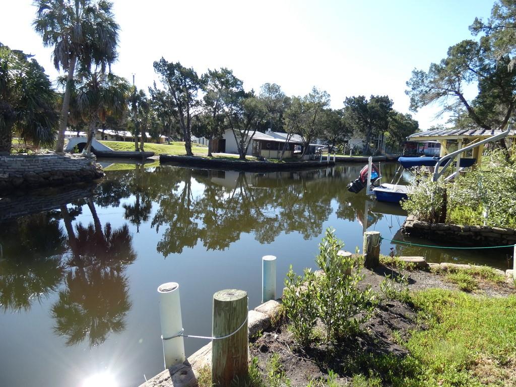 2215 S HUNT PT, CRYSTAL RIVER, FL, 34429
