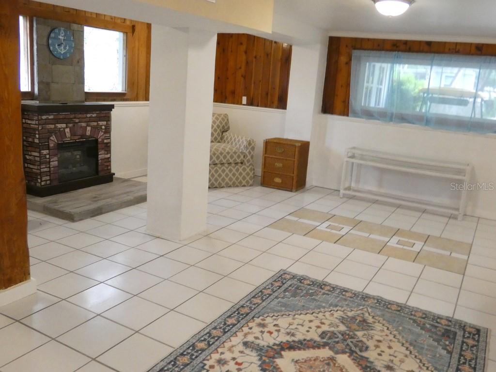 2215 S HUNT PT, CRYSTAL RIVER, FL, 34429