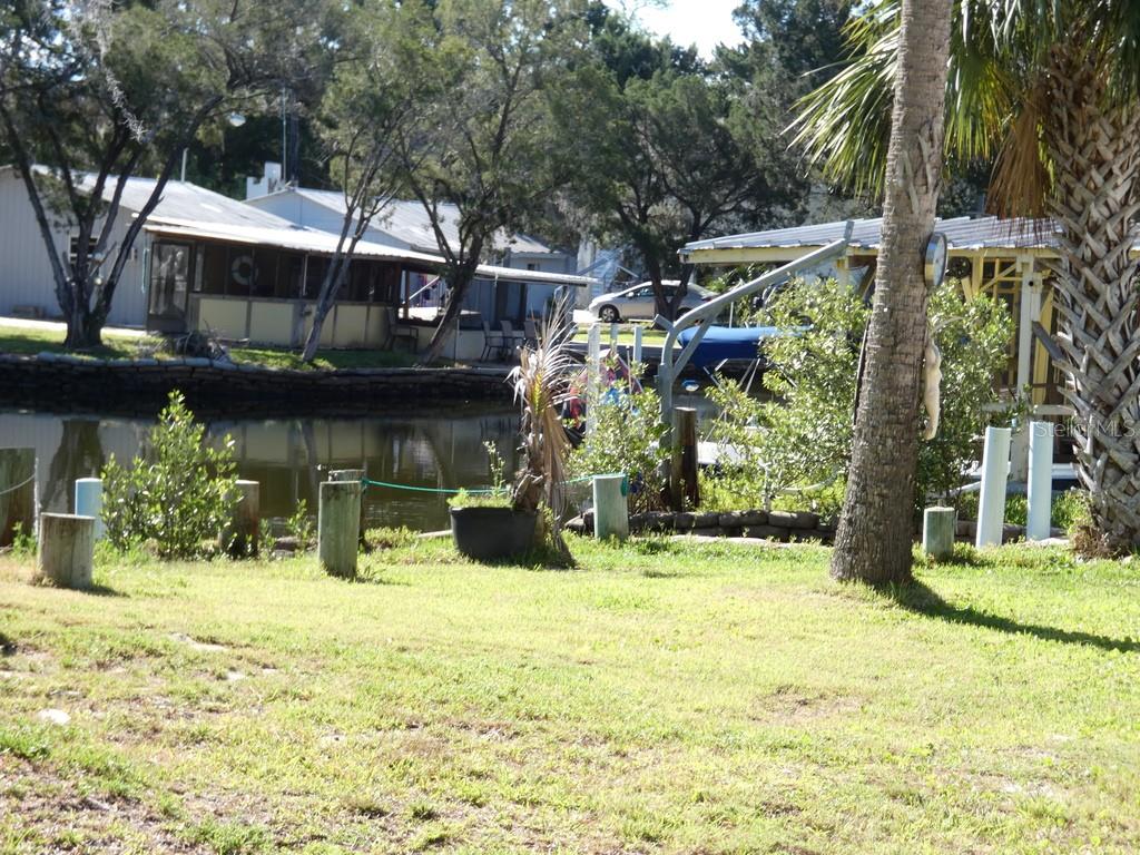 2215 S HUNT PT, CRYSTAL RIVER, FL, 34429