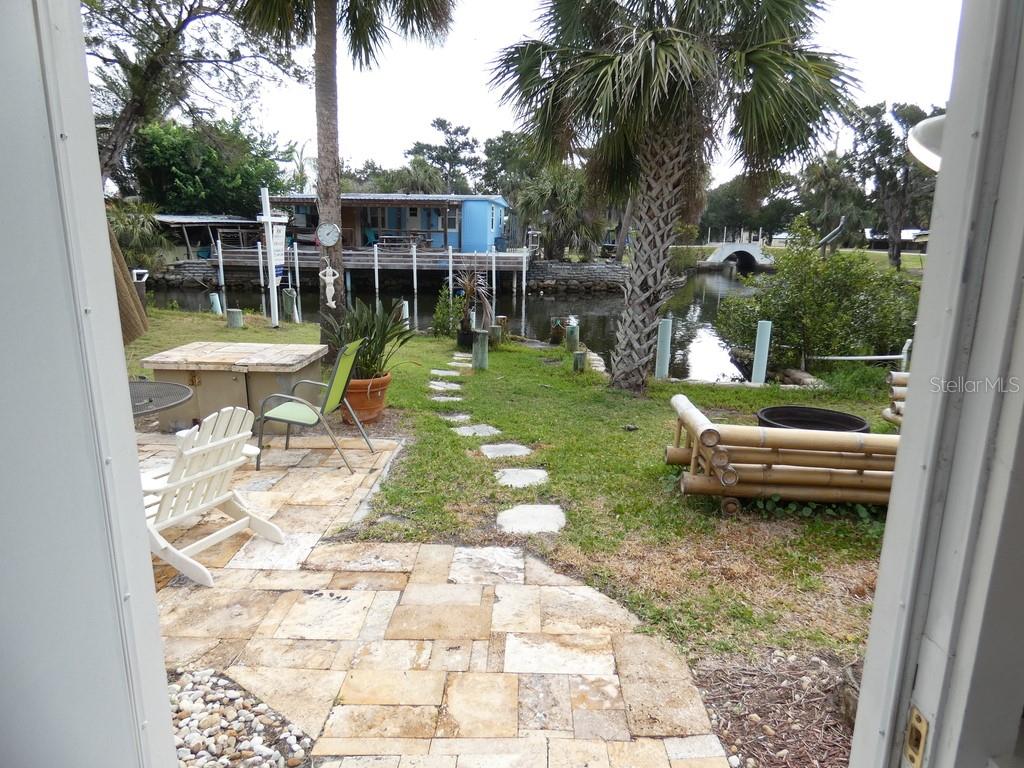 2215 S HUNT PT, CRYSTAL RIVER, FL, 34429