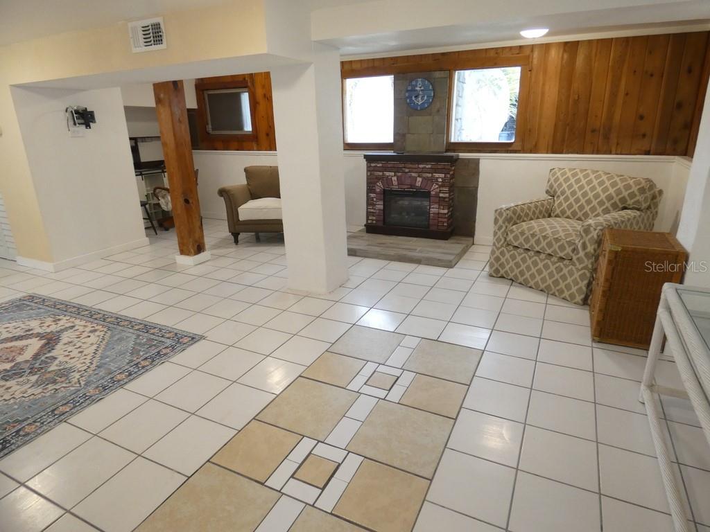 2215 S HUNT PT, CRYSTAL RIVER, FL, 34429