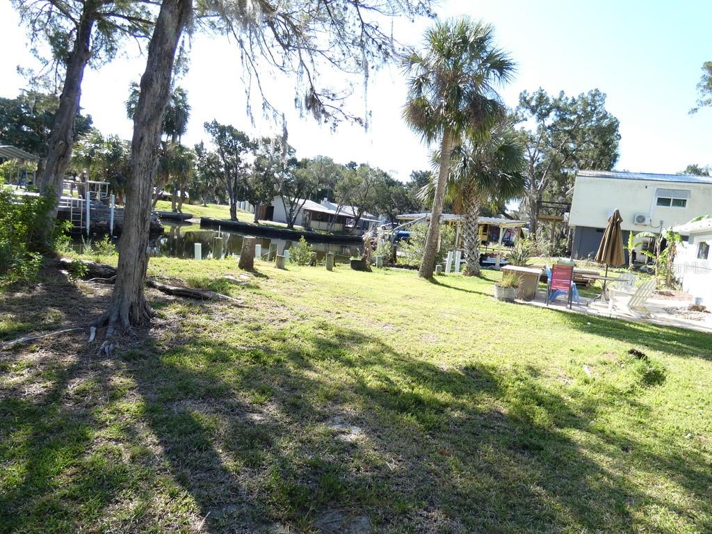 2215 S HUNT PT, CRYSTAL RIVER, FL, 34429