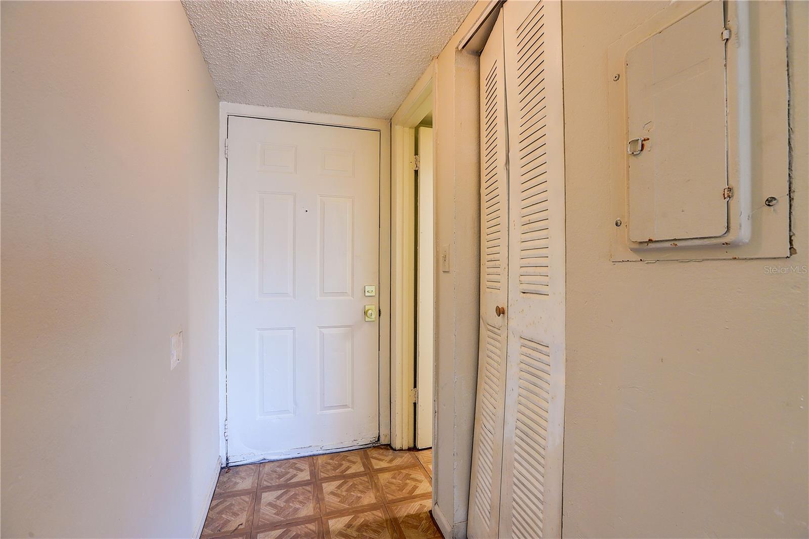 1262 E 113TH AVE #H112, TAMPA, FL, 33612