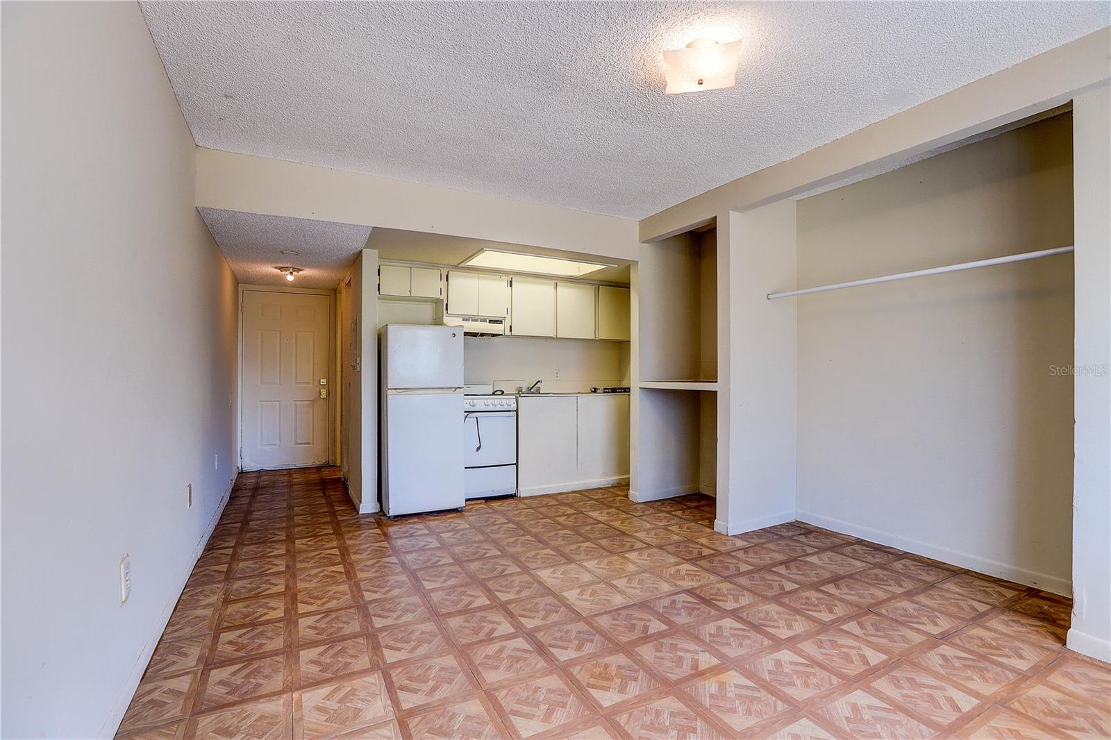 1262 E 113TH AVE #H112, TAMPA, FL, 33612