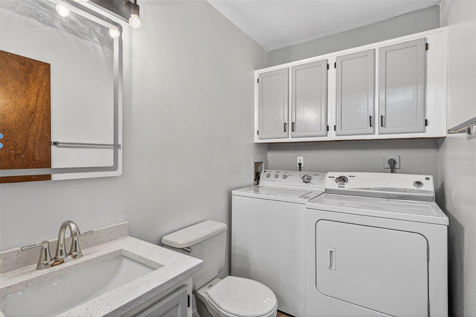 1670 S PARK AVE, TITUSVILLE, FL, 32780