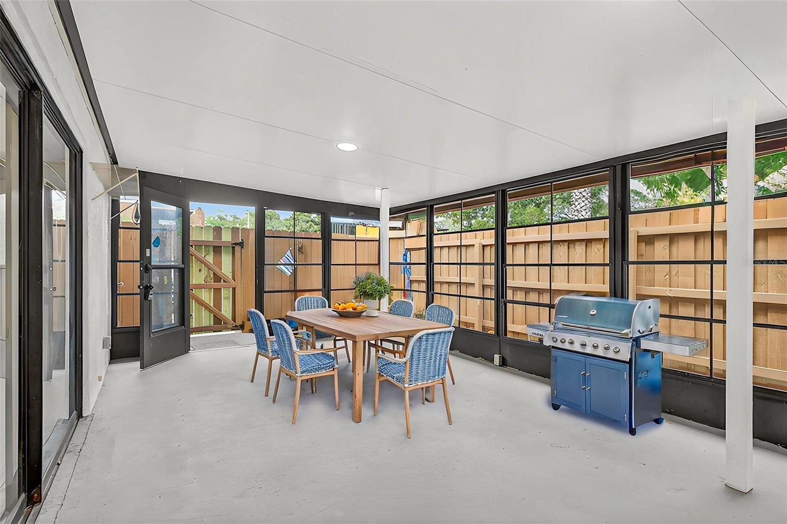 1670 S PARK AVE, TITUSVILLE, FL, 32780