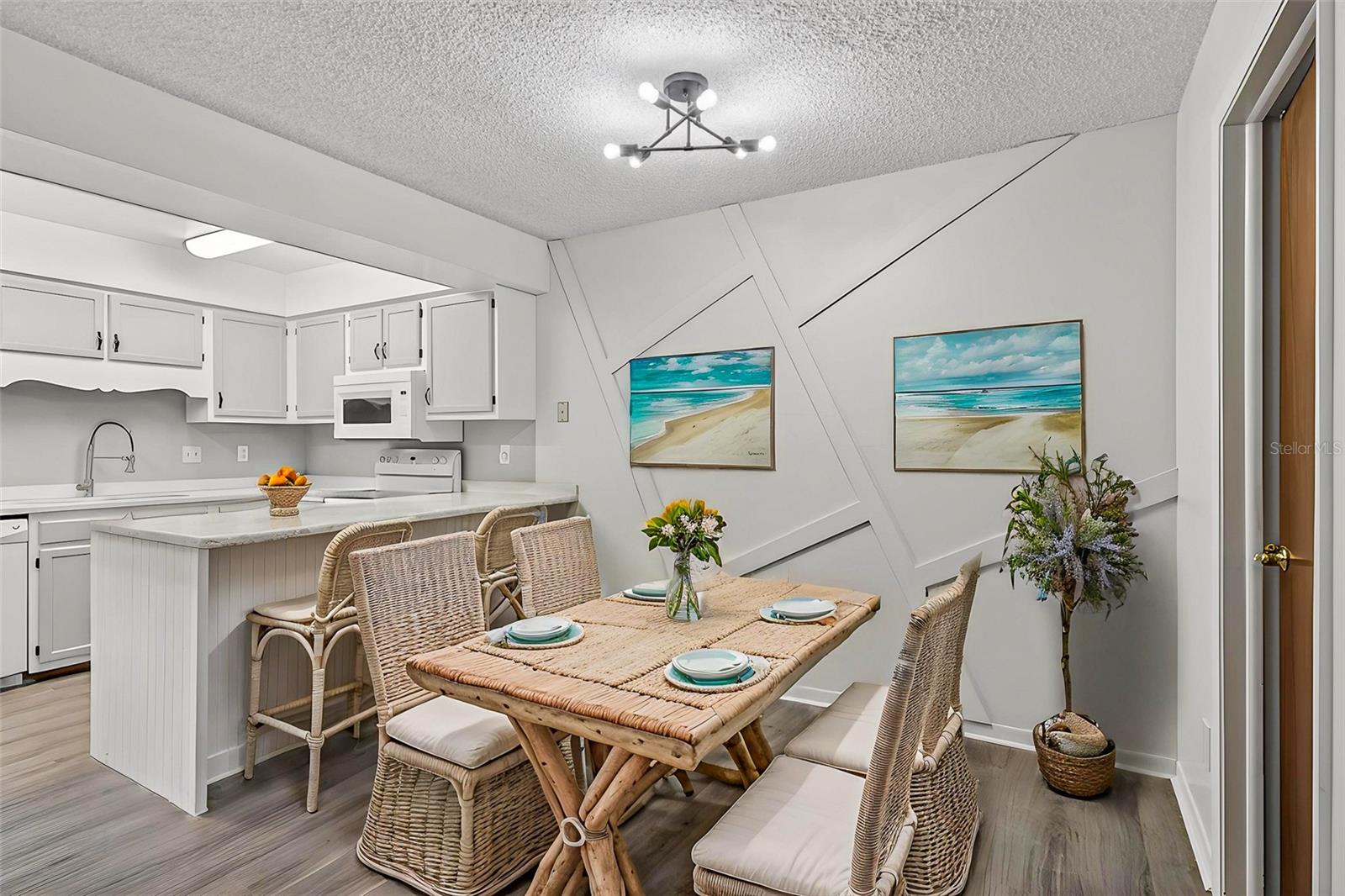 1670 S PARK AVE, TITUSVILLE, FL, 32780