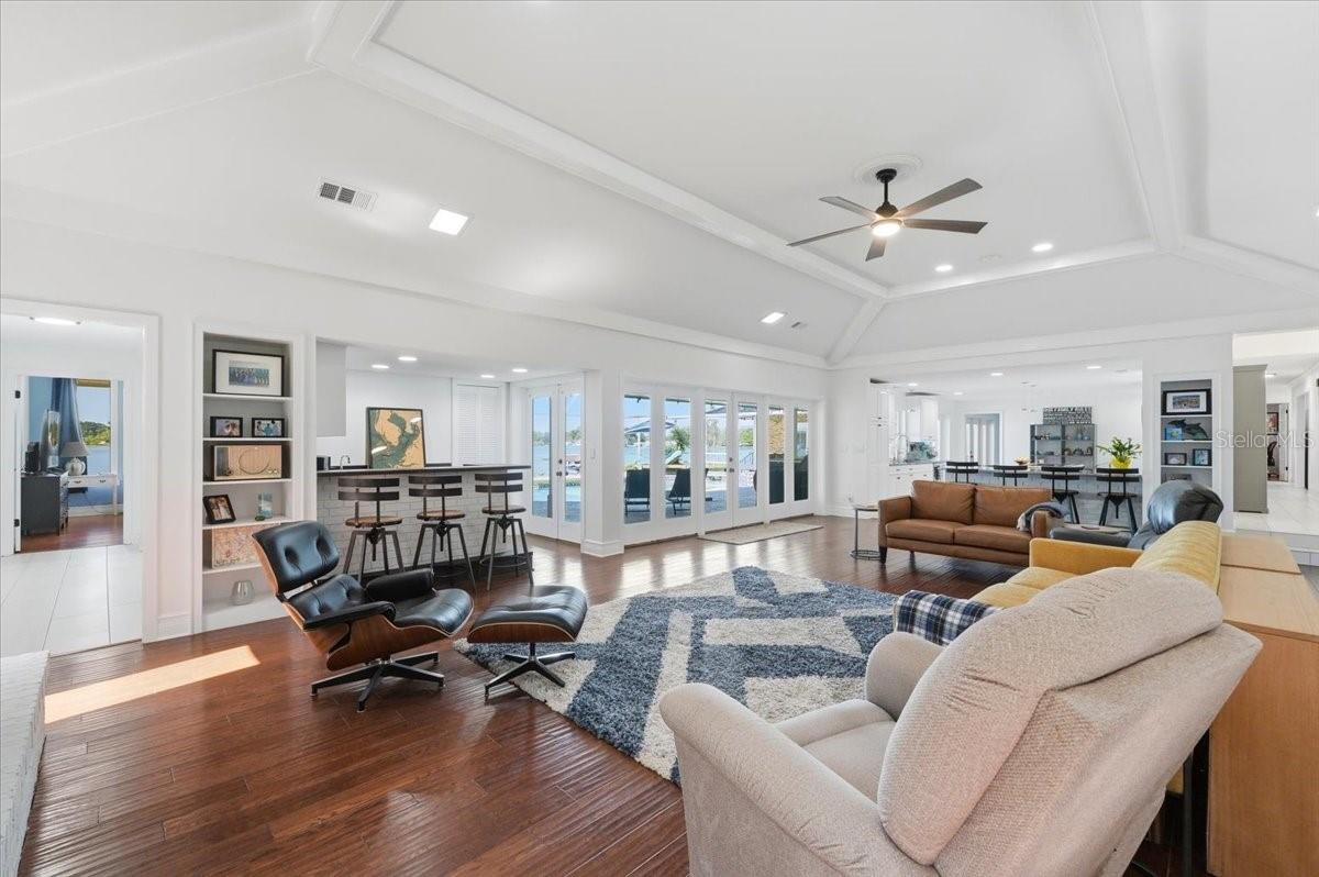 120 MIRROR LN NW, WINTER HAVEN, FL, 33881