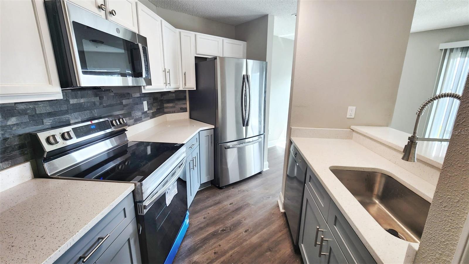 2528 WOODGATE BLVD #102, ORLANDO, FL, 32822