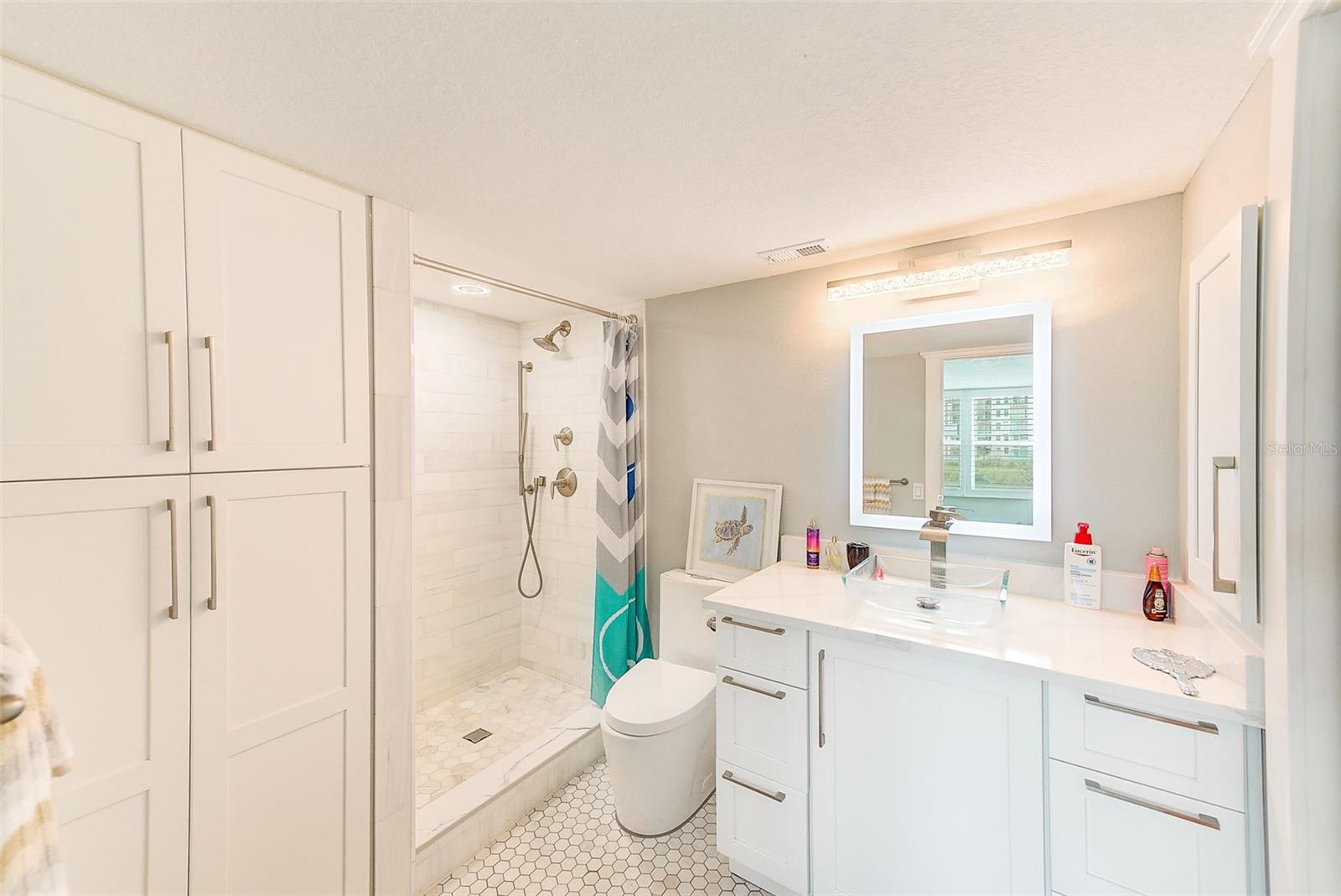 7930 SUN ISLAND DR S #101, SOUTH PASADENA, FL, 33707