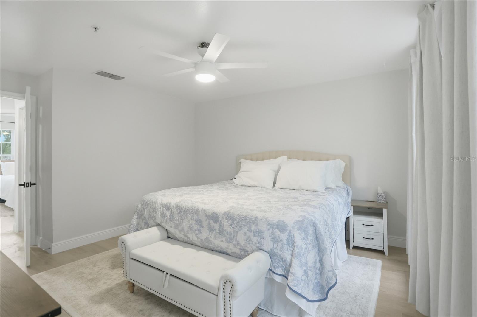 1056 WATERSIDE DR #1056, CELEBRATION, FL, 34747