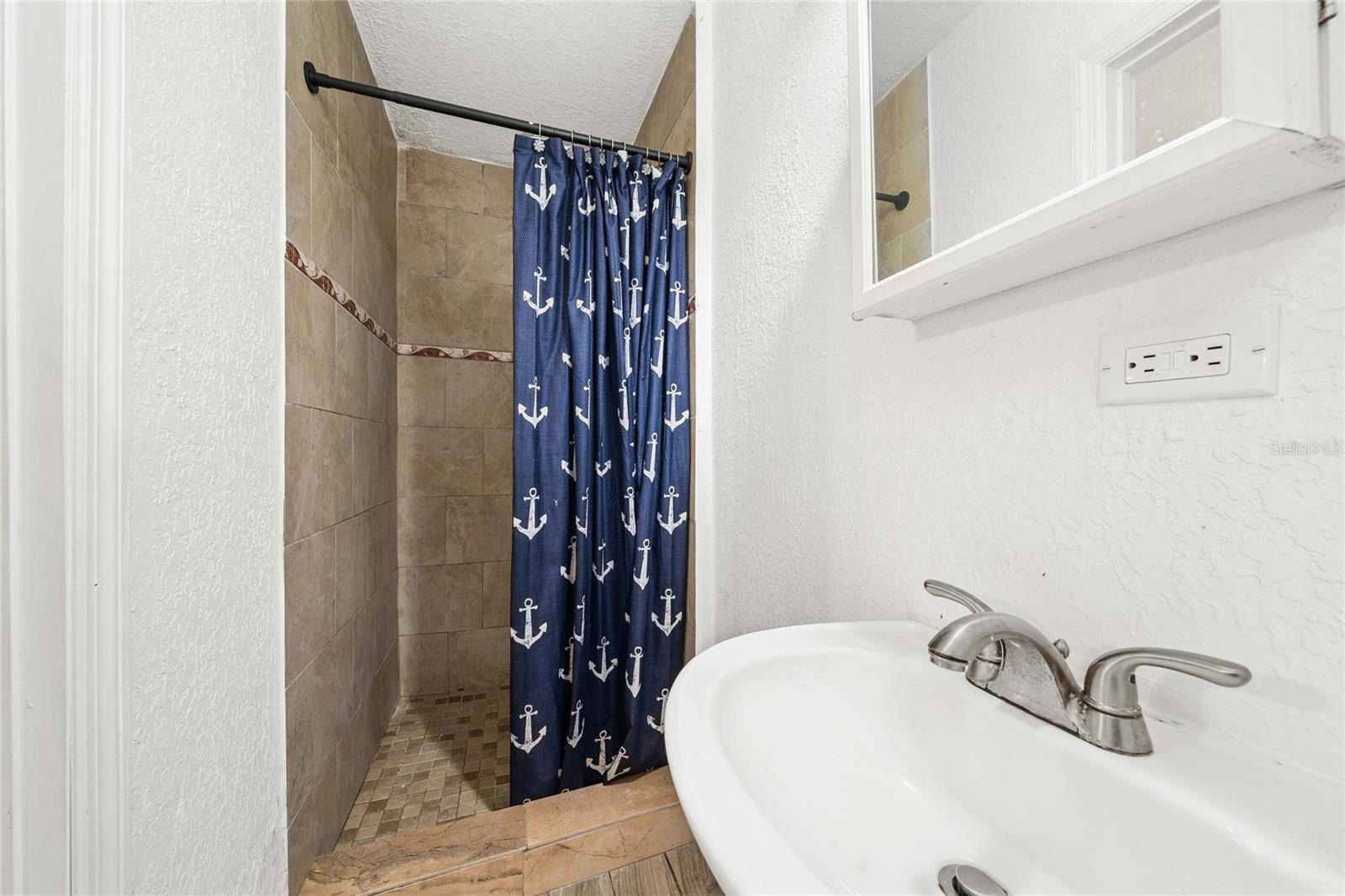 7807 PINE HAWK LN, ORLANDO, FL, 32822