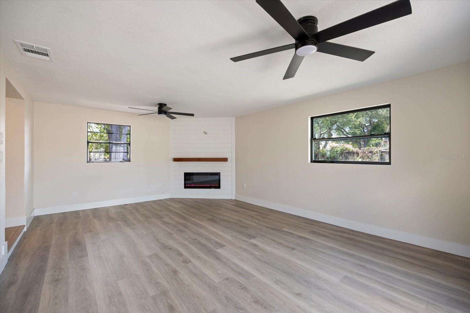 11014 58TH ST N, PINELLAS PARK, FL, 33782