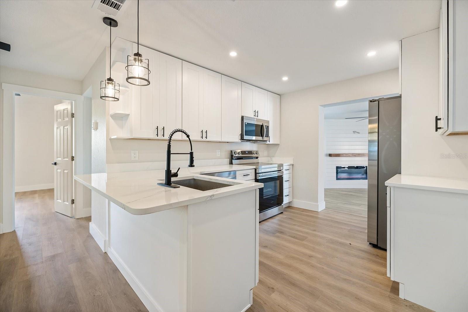 11014 58TH ST N, PINELLAS PARK, FL, 33782