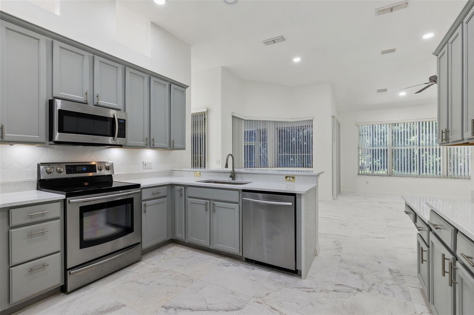 571 MASALO PL, LAKE MARY, FL, 32746
