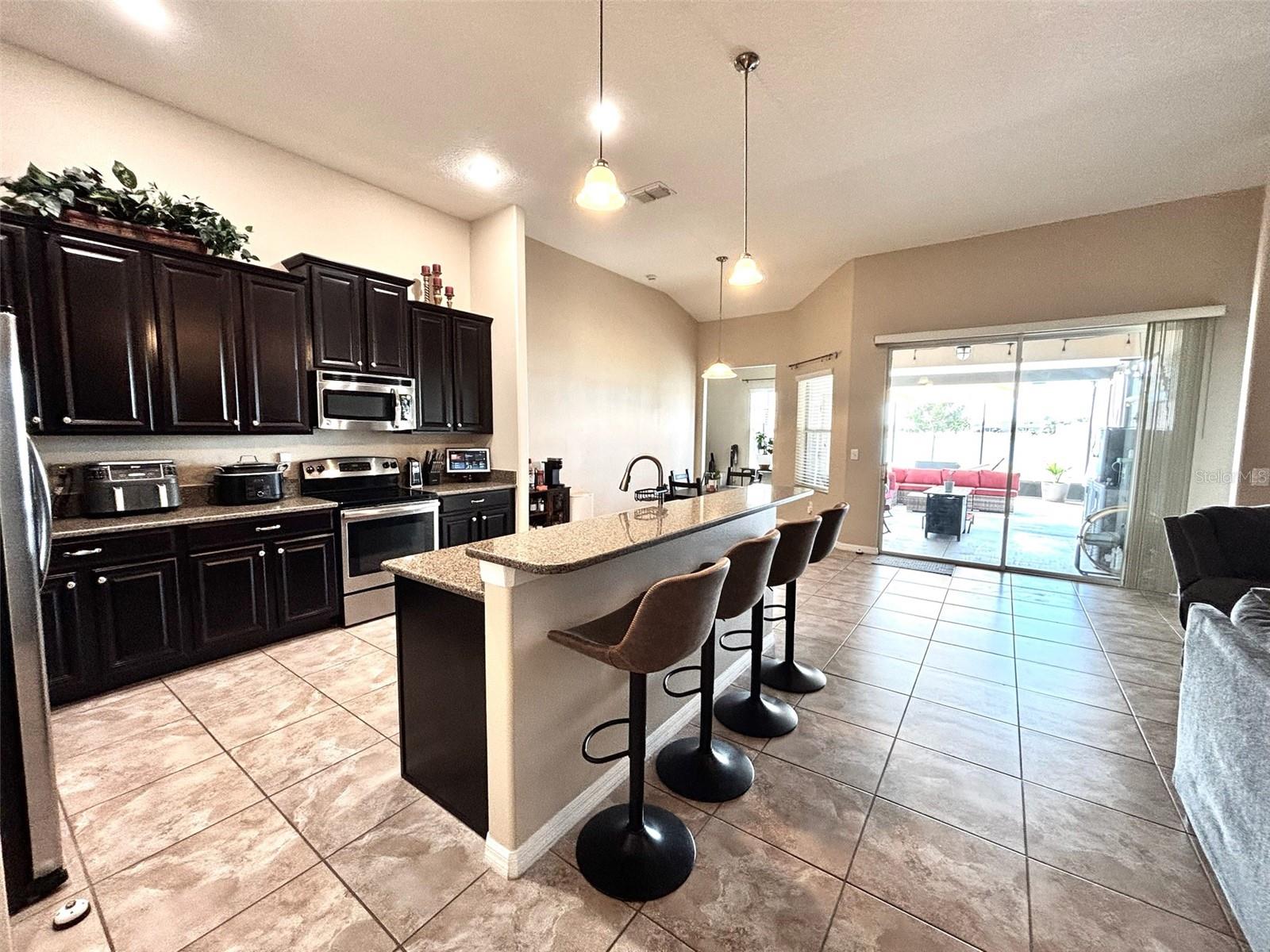 613 WABASH BREEZE CIR, RUSKIN, FL, 33570