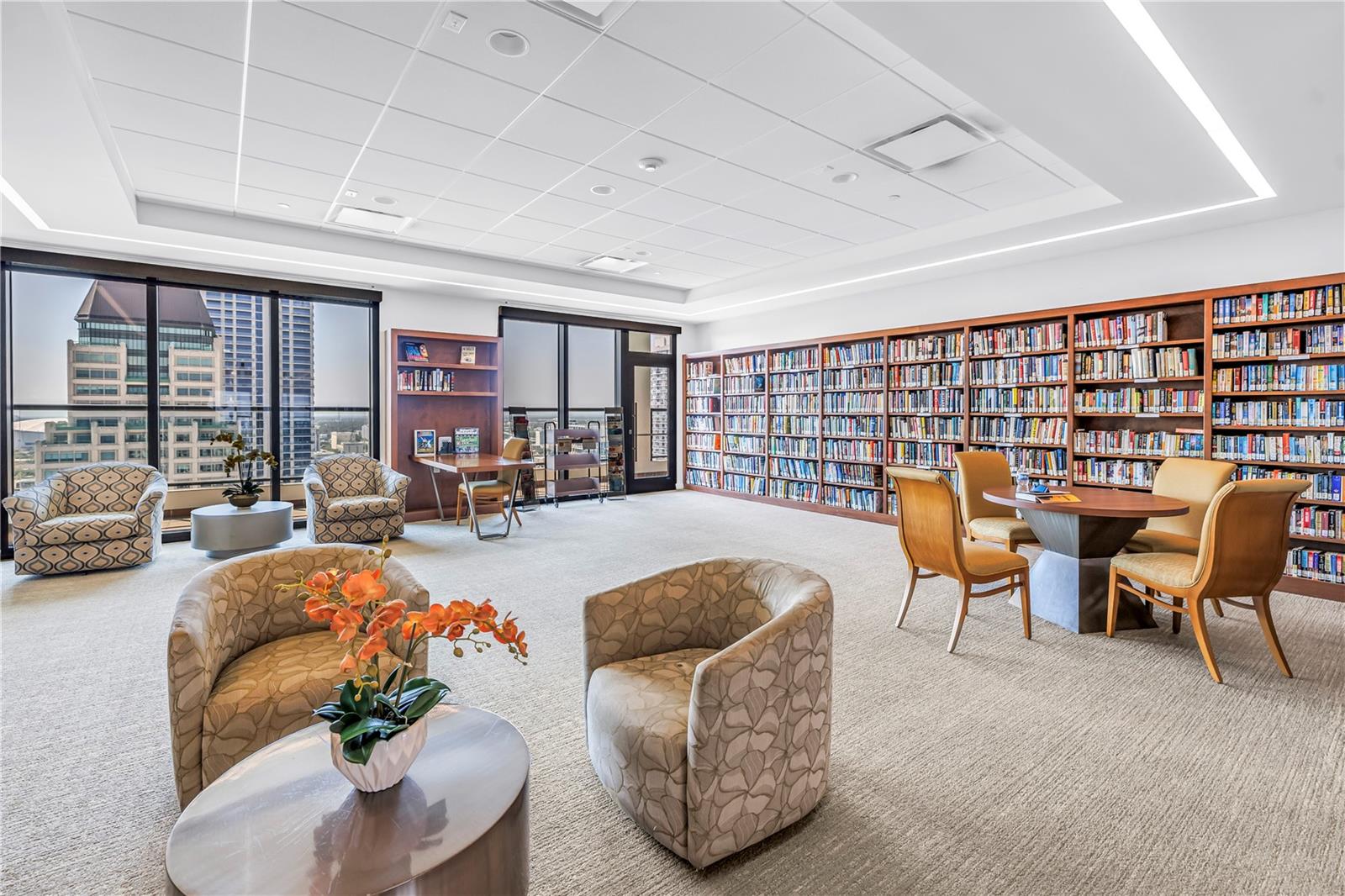 1 BEACH DR SE #1207, ST PETERSBURG, FL, 33701