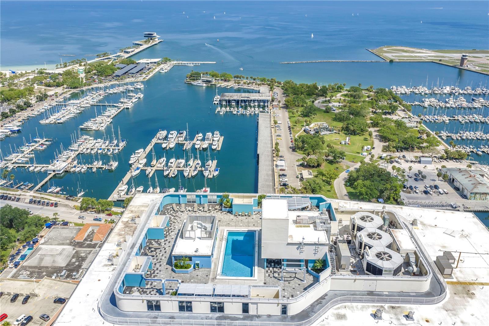 1 BEACH DR SE #1207, ST PETERSBURG, FL, 33701