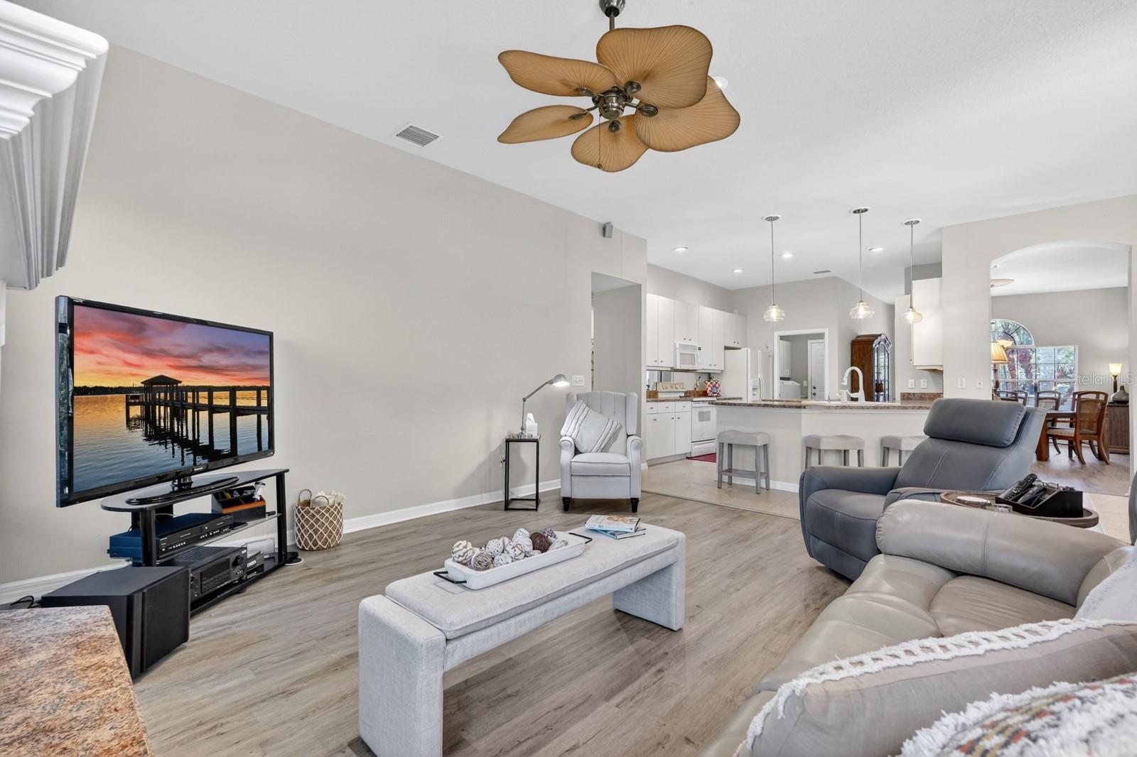 73 WENTWORTH LN, PALM COAST, FL, 32164