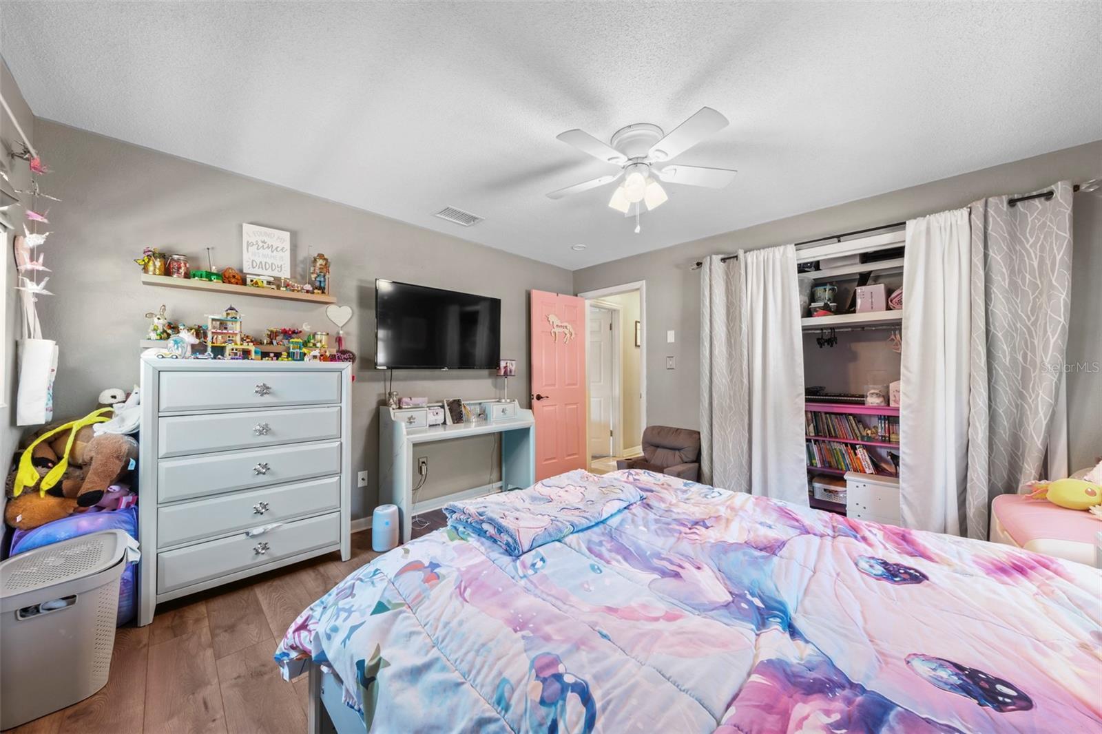 1207 ORANGE AVE, TAVARES, FL, 32778