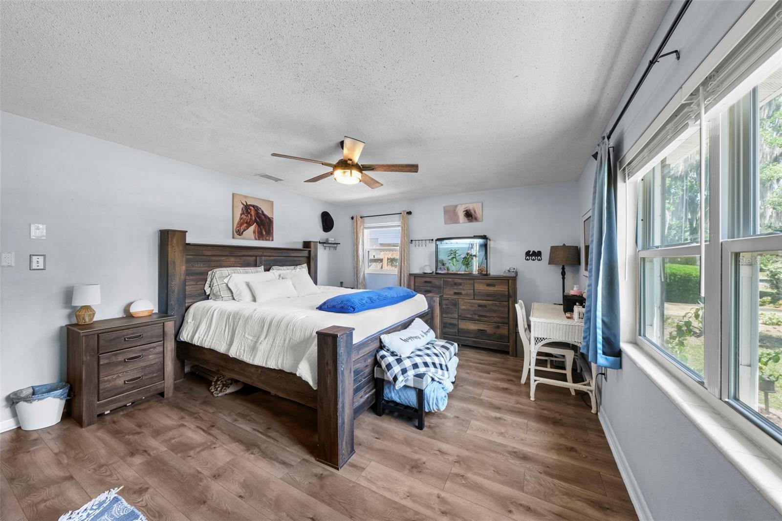 1207 ORANGE AVE, TAVARES, FL, 32778