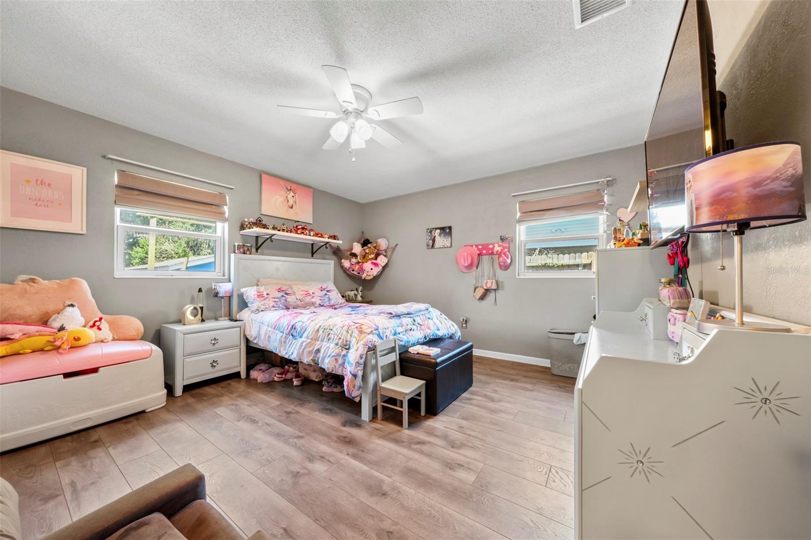 1207 ORANGE AVE, TAVARES, FL, 32778