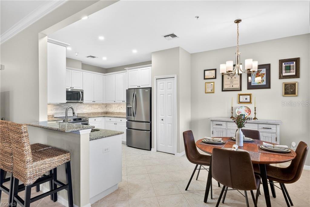 16521 GOLDENROD LN #102, ALVA, FL, 33920