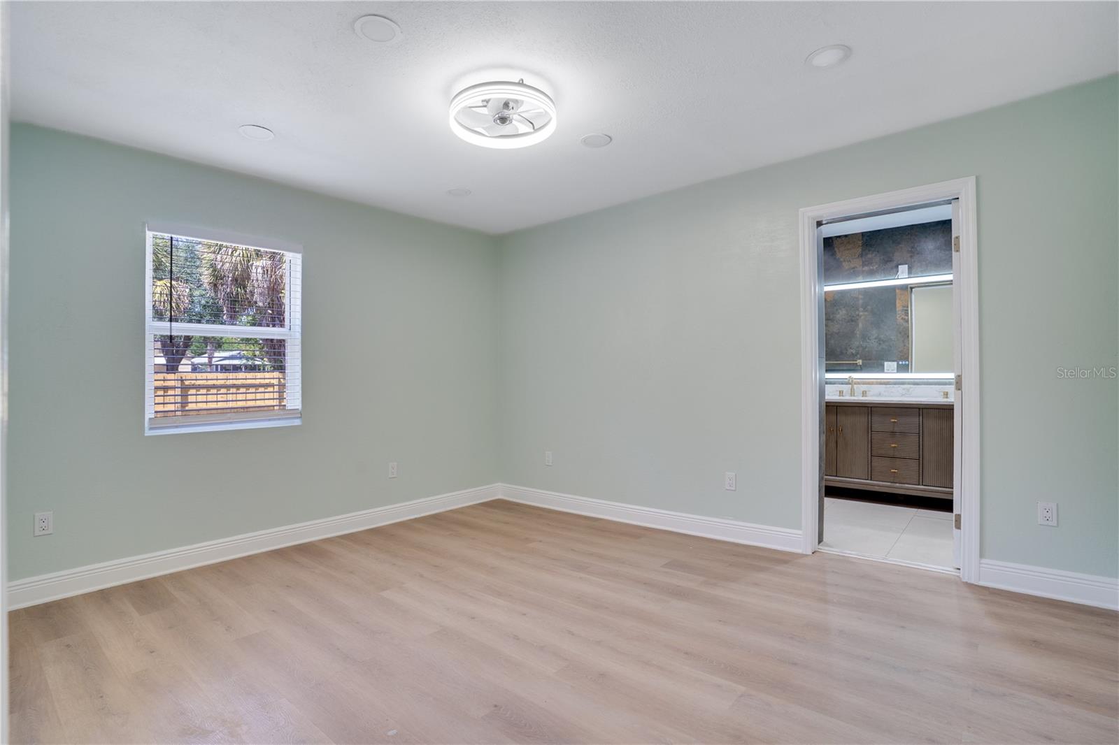 4029 13TH AVE S, ST PETERSBURG, FL, 33711