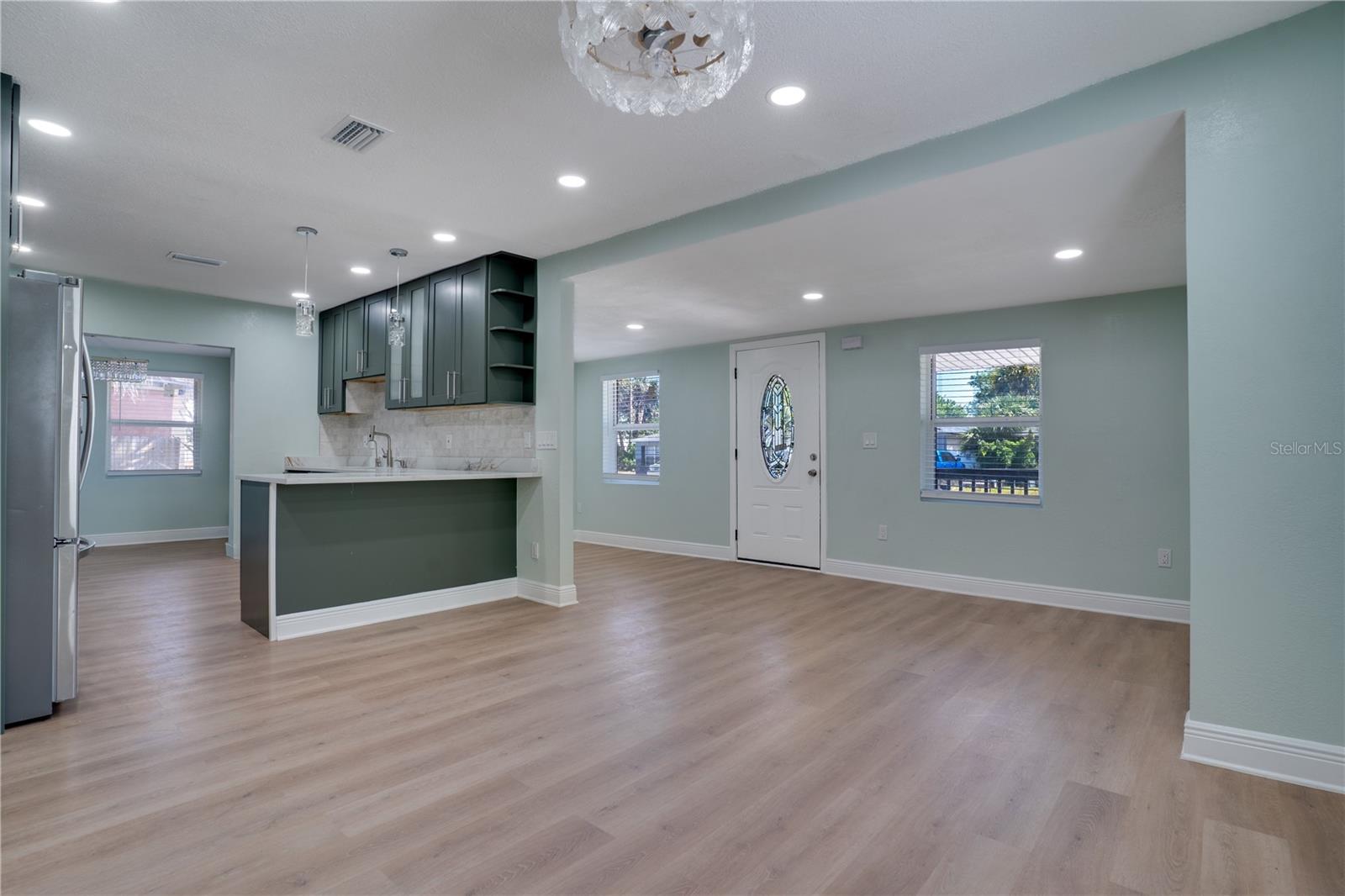 4029 13TH AVE S, ST PETERSBURG, FL, 33711