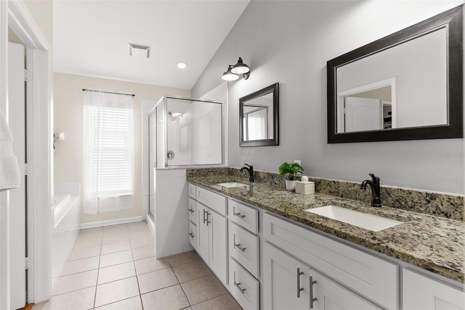 7619 CRESCENT PALM DR, WESLEY CHAPEL, FL, 33545