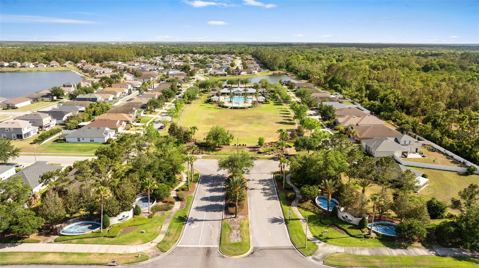 7619 CRESCENT PALM DR, WESLEY CHAPEL, FL, 33545