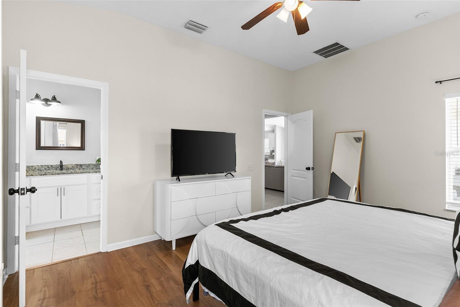 7619 CRESCENT PALM DR, WESLEY CHAPEL, FL, 33545