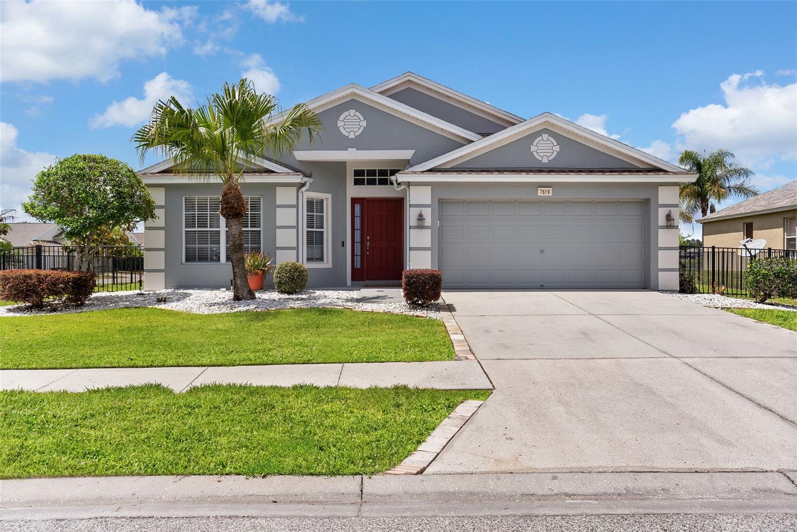 7619 CRESCENT PALM DR, WESLEY CHAPEL, FL, 33545