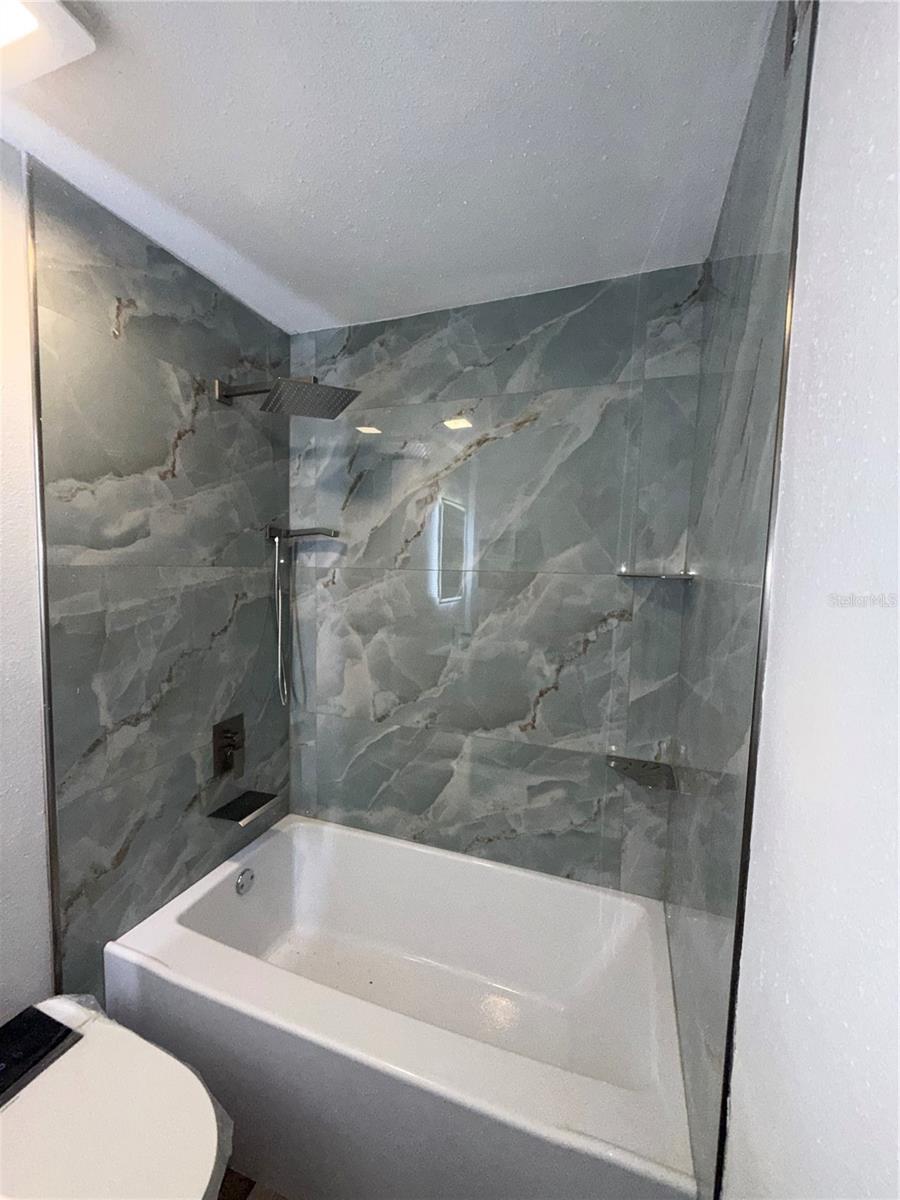 9481 HIGHLAND OAK DR #1611, TAMPA, FL, 33647