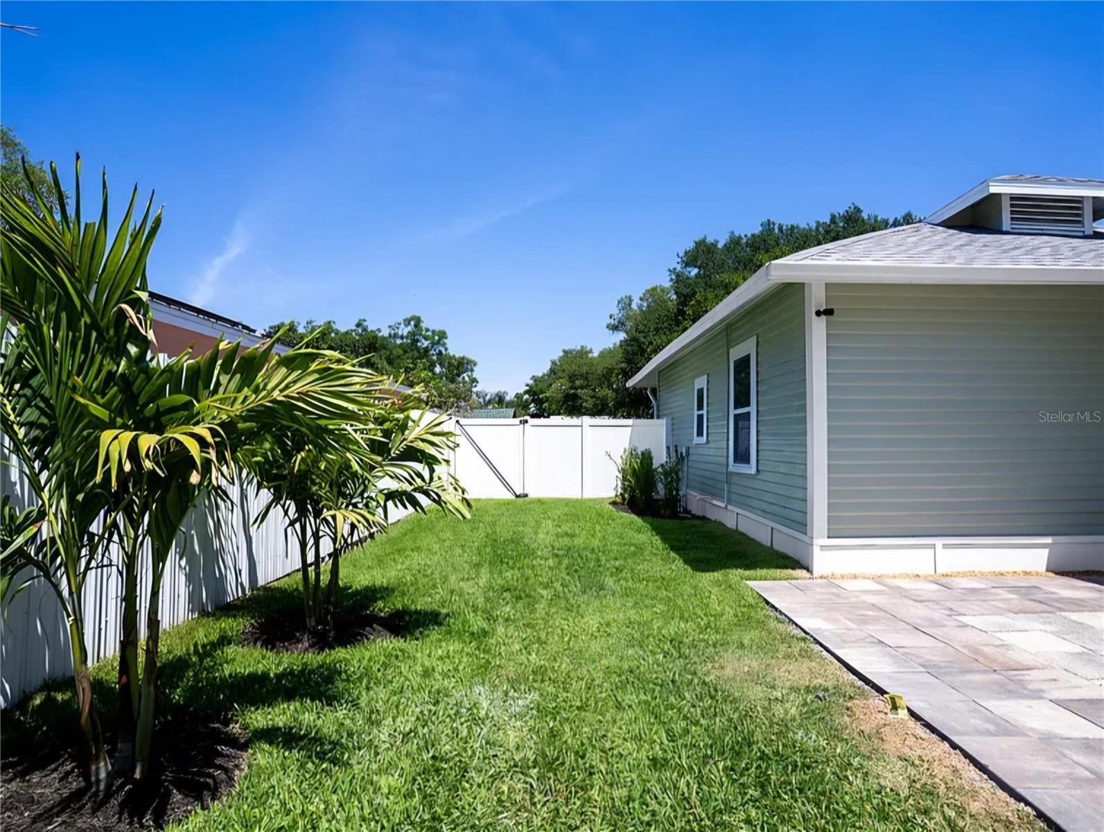 4058 39TH AVE N, ST PETERSBURG, FL, 33714