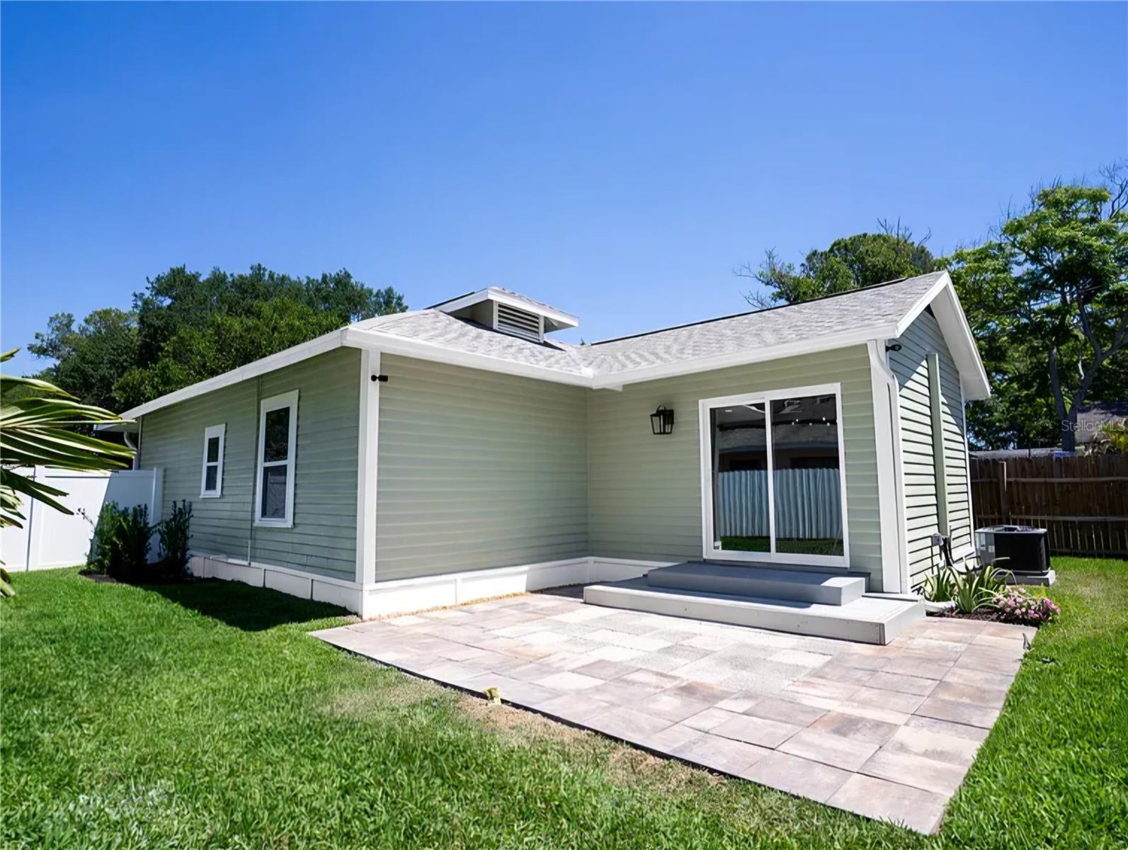 4058 39TH AVE N, ST PETERSBURG, FL, 33714