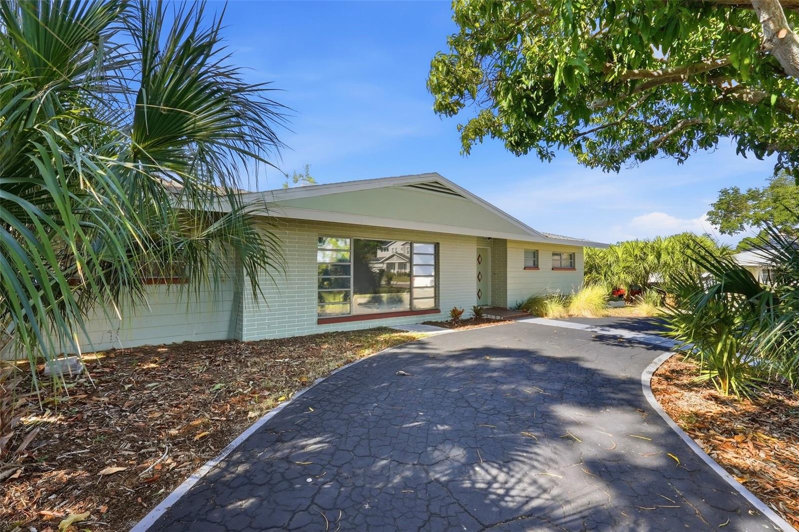 11570 60TH TER, SEMINOLE, FL, 33772