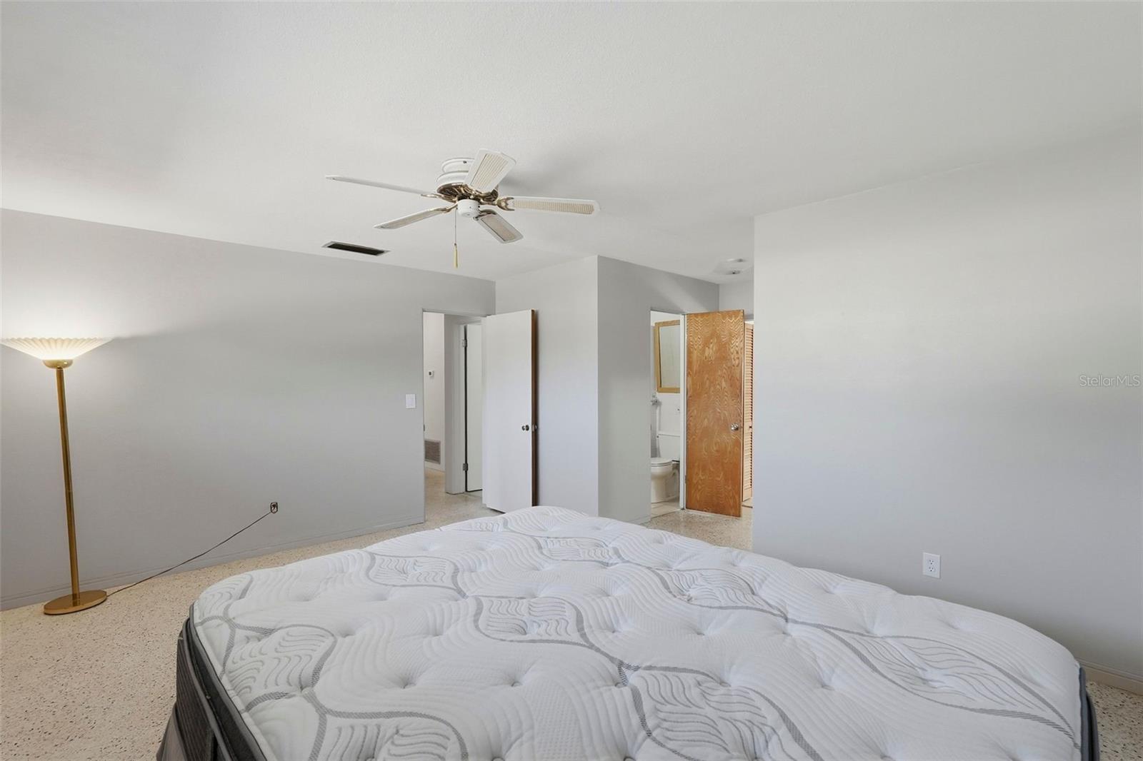 11570 60TH TER, SEMINOLE, FL, 33772