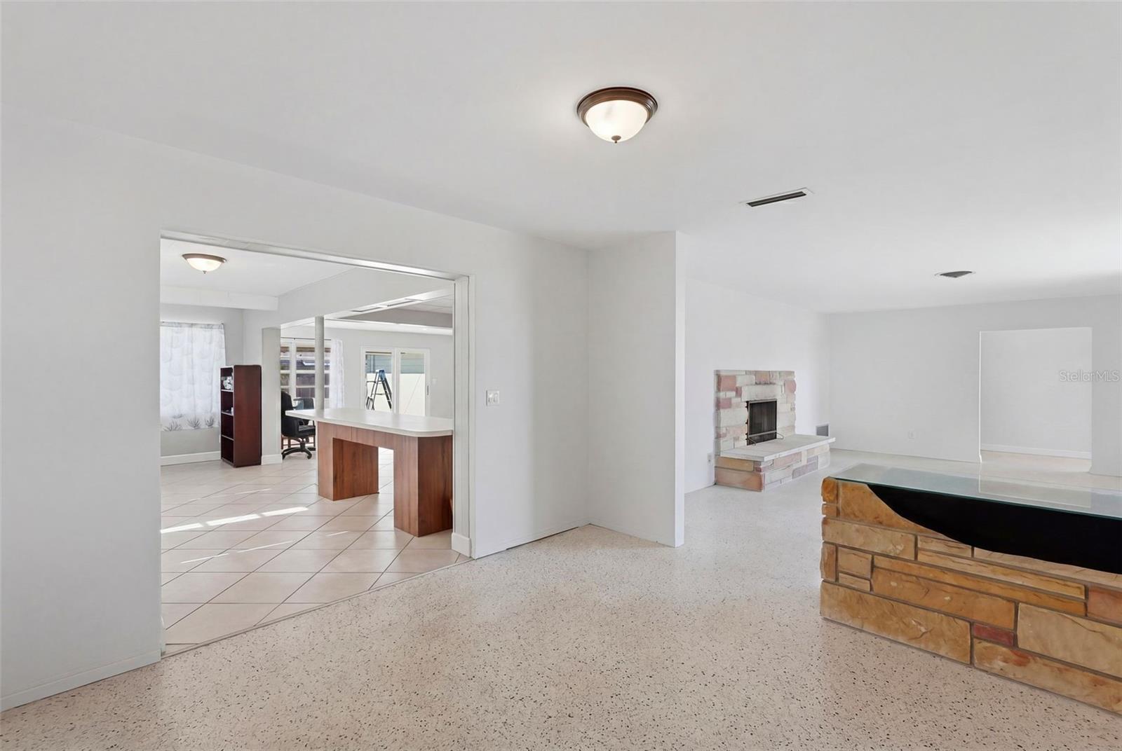 11570 60TH TER, SEMINOLE, FL, 33772