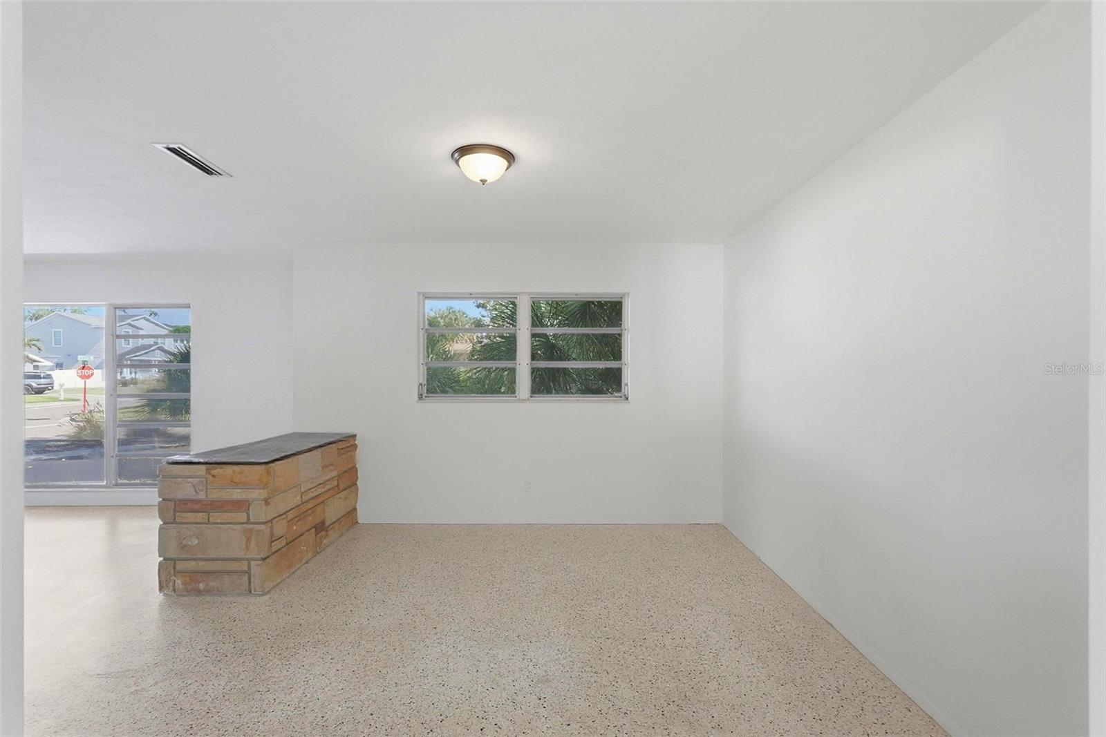 11570 60TH TER, SEMINOLE, FL, 33772