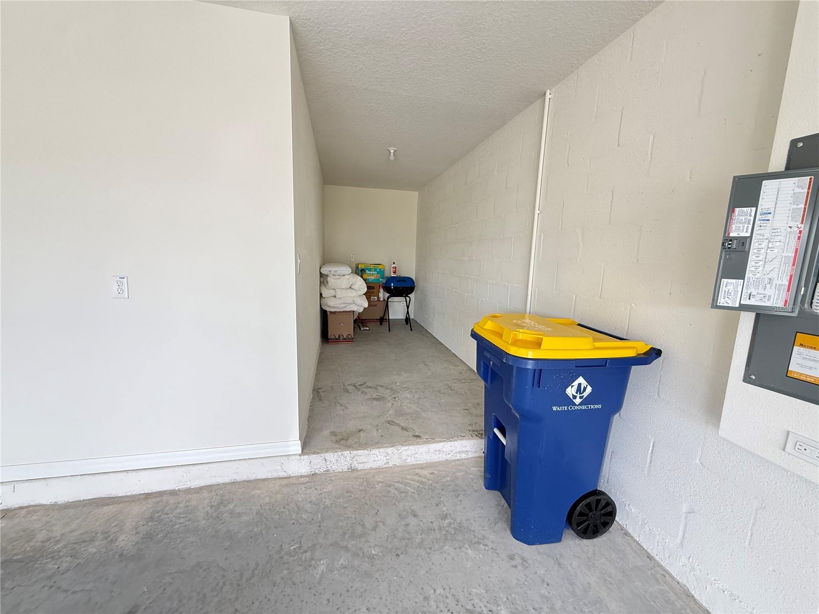 2541 BIRNEY RUN, ZEPHYRHILLS, FL, 33541